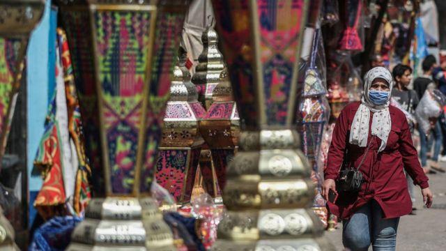لقضاء رمضان بصحة.. 3 تدابير أساسية للوقاية من فيروس كورونا في التجمعات