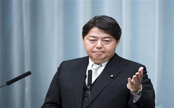 وزير خارجية اليابان يزور نقطة حدودية بين بولندا وأوكرانيا