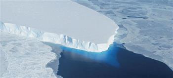 علماء: انهيار جرف جليدي بحجم روما في القطب الجنوبي... يعيد إحياء مخاوف "جليد يوم القيامة"