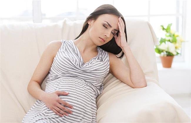 3 علامات للجفاف عند المرأة الحامل.. احذريها