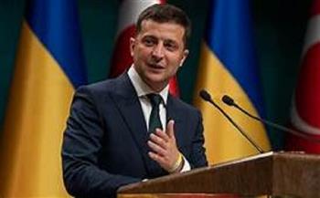 الرئيس الأوكراني يحث الجنود الروس على عدم القتال في أوكرانيا