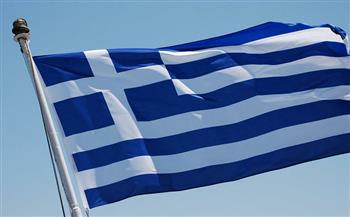 اليونان ترفع القيود المتعلقة بفيروس كورونا بالنسبة للمسافرين