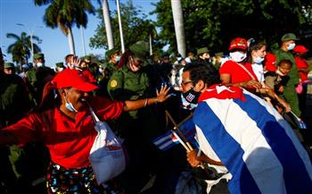 لأول مرة في 3 سنوات.. الكوبيون يحتفلون بعيد العمال في الشوارع