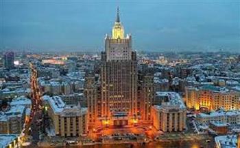 الخارجية الروسية: لا ننوي إغلاق السفارات الغربية في بلادنا 