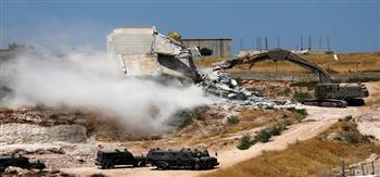 الاحتلال الإسرائيلي يهدم منزل عائلة فلسطينية بالقدس