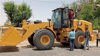 محافظ المنيا: تسليم معدات جديدة لدعم منظومة النظافة بديرمواس