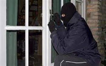 «كسر الباب».. ضبط تشكيل عصابي تخصص في سرقة مساكن الزاوية