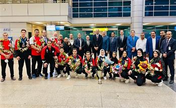 منتخب رفع الأثقال يصل القاهرة.. حصد 13 ميدالية ببطولة العالم