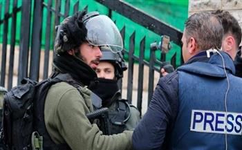 الاحتلال يعتقل صحفيا من جنين أثناء عودته من القدس