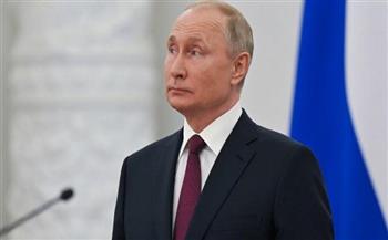 بوتين يحمل أوكرانيا مسؤولية تعليق المفاوضات مع روسيا لوقف الأعمال القتالية