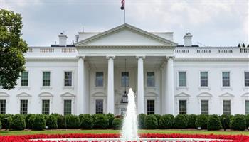 البيت الأبيض : بايدن يهنئ محمد بن زايد على انتخابه رئيسا للإمارات