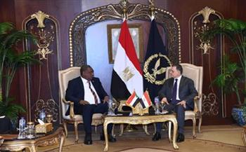 وزير الداخلية يستقبل نظيره السوداني لبحث العلاقات المشتركة |صور