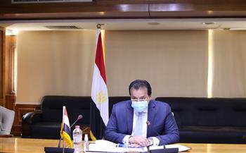 وزير التعليم العالي يصدر قرارًا بإغلاق كيان وهمي بمحافظة القاهرة