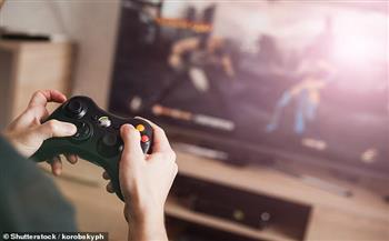 حتى لايشعر الآباء بالذنب.. دراسة: ممارسة ألعاب الفيديو  تعزز ذكاء الأطفال
