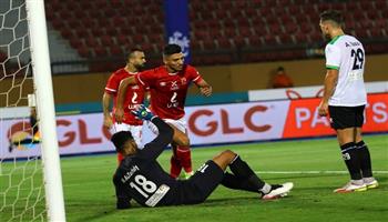 محمد شريف يقود هجوم الأهلي لمواجهة البنك في الدوري الممتاز