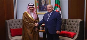 وزيرا خارجية السعودية والجزائر يبحثان تعزيز التعاون المشترك