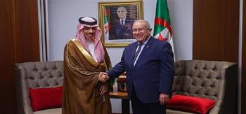 وزير الخارجية السعودى يلتقي نظيره الجزائري