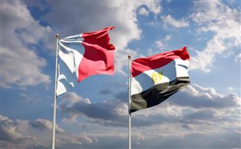 مصر ومالطا تبحثان سبل استئناف الرحلات الجوية المباشرة بين البلدين