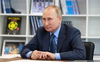 بوتين: الاقتصاد الروسي صمد باقتدار أمام العقوبات الغربية
