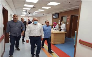 محافظ بورسعيد يشيد بمستوى الخدمة الطبية بمستشفى النصر التخصصي