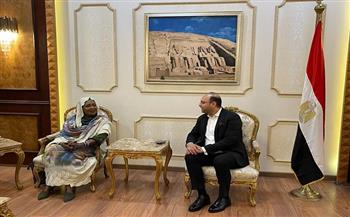 وزيرة السودان تصل القاهرة للمشاركة في مجلس وزراء الشباب والرياضة العرب