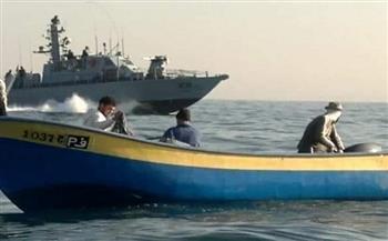 اسرائيل تفرج عن اثنين من الصيادين اعتقلتهما ببحر رفح ليلا 