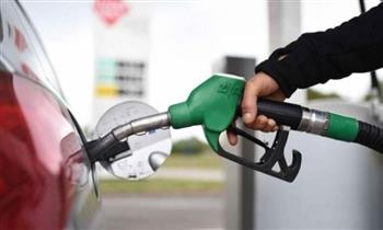 أمريكا تشهد انخفاضا حادا في الطلب على البنزين للمرة الأولى منذ 9 سنوات