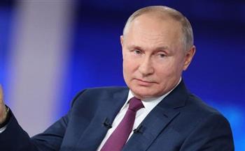 بوتين يوقع قانونا يتعلق بعقود الخدمة العسكرية في الجيش الروسي