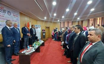 محافظ بورسعيد يشهد فعاليات  ورشة عمل" الأطر العامة لقانون المالية العامة الموحد"