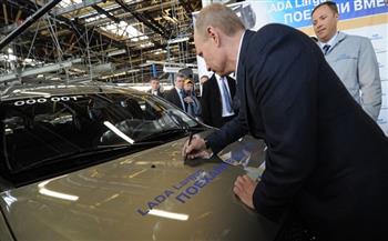 تقرير: شركة روسية لتصنيع السيارات تطلب من إيران قطع غيار