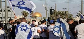 وزير الأوقاف الفلسطيني: رفع الأعلام الإسرائيلية في المسجد الأقصى اعتداء صارخ على المقدسات