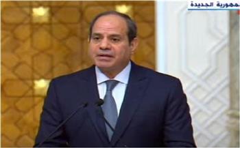 الرئيس السيسي: نرحب باستئناف بولندا رحلات الطيران إلى مصر