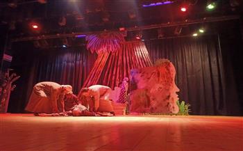 عرض «كفر التنهدات» على مسرح قصر ثقافة موط بالوادي الجديد