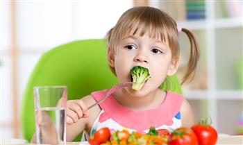 دراسة: الأطفال النباتيين أكثر عرضة لنقص الوزن عن محبي اللحوم 