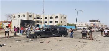 مصدر حكومي يمنى يطالب الأمم المتحدة بالتحرك لردع الانتهاكات والخروقات الحوثية للهدنة
