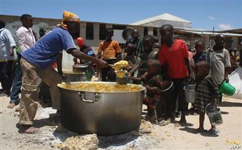 الصومال والولايات المتحدة تبحثان سبل تقديم المساعدات الإنسانية للمتضررين من الجفاف 