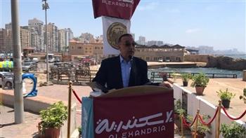 محافظ الإسكندرية يتفقد مخرجات مشروع الهوية البصرية وعدد من الشواطيء بحي المنتزة أول