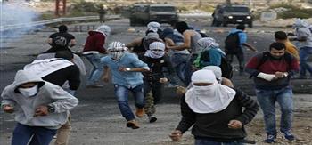 إصابة 3 فلسطينيين بالرصاص الحي خلال الاشتباكات مع الاحتلال بمخيم "العروب"