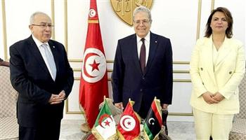 وزراء خارجية تونس والجزائر وليبيا يتفقون على تطوير العلاقات بينهم لتحقيق الشراكة المتكاملة