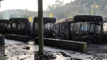 "هيئة البث الإسرائيلية": إشتعال النيران في 18 حافلة جراء حريق بمدينة صفد