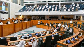 البرلمان الكويتي يقر 9 آلاف دولار لكل متقاعد