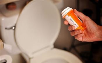 تحذير من التخلص من الأدوية في المرحاض.. ما هي الطريقة الصحيحة؟