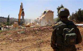 الاحتلال الاسرائيلي يخطر بوقف البناء في 7 منازل شمال سلفيت