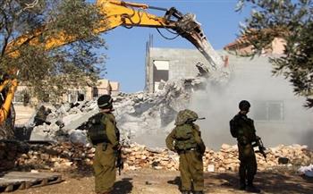إسرائيل تخطر بهدم 6 منازل ومحل تجاري جنوب الخليل