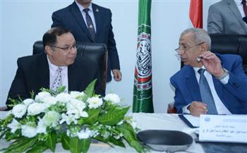 اتفاقية تعاون علمي وتقني بين الأكاديمية العربية و«القومي للبحوث»