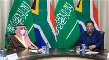 السعودية وجنوب إفريقيا تبحثان سبل تعزيز التعاون الثنائي