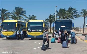 مطار مرسى مطروح يستقبل 554 سائحًا إيطاليًا وبولنديًا على متن 3 طائرات شارتر خلال أسبوع