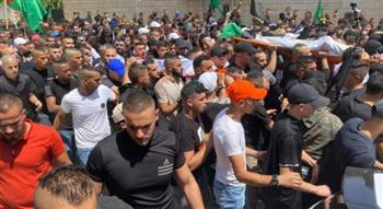 آلاف الفلسطينيين يُشيعون شهداء "جنين"