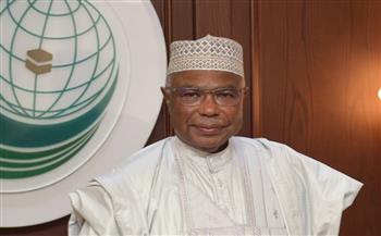 رئيس جامبيا يستقبل الأمين العام لمنظمة التعاون الإسلامي
