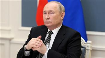 بوتين "يحتفظ لنفسه" بالإجابة على سؤال عن ضرب مراكز صنع القرار في كييف